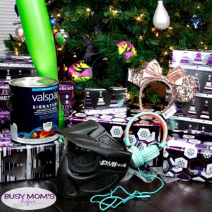 Holiday Gift Guide: Gifts That Are Not STUFF! #holidaygiftguide #giftideas #gifts