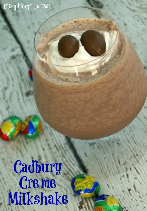 Cadbury Creme Milkshake / by BusyMomsHelper.com / #Cadbury #milkshake #chocolate #eastertreat