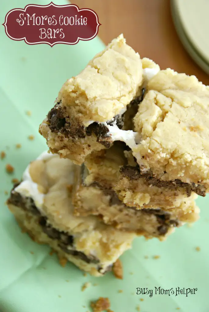 Smores Cookie Bars / Busy Mom's Helper
