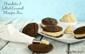 Chocolate and Salted Caramel Whoopie Pie / by www.BusyMomsHelper.com #chocolate #whoopiepies #saltedcaramel #frosting