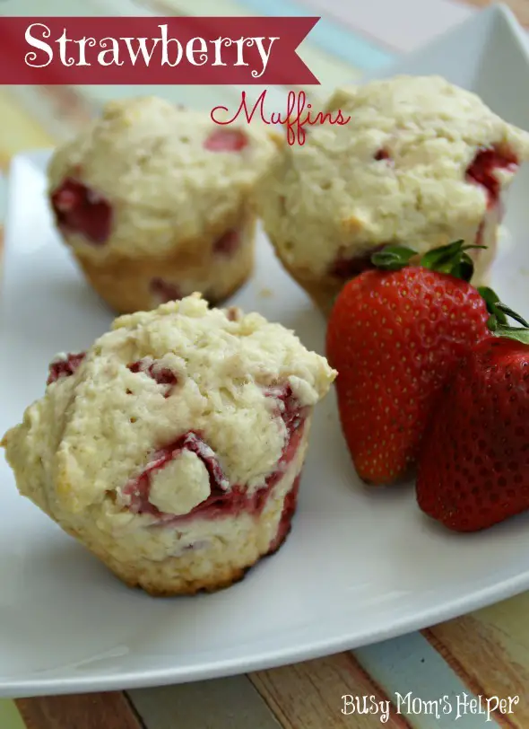 Strawberry Muffins / by www.BusyMomsHelper.com #strawberry #muffins #breakfast
