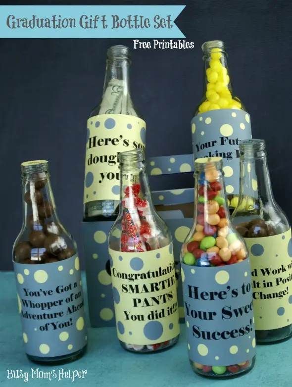 Graduation Gift Bottle Set with Free Printables / by www.BusyMomsHelper.com #Gift #Graduation #Printable