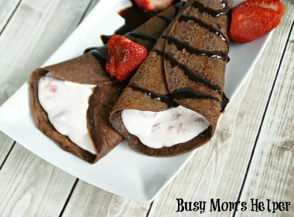 Chocolate Crepes with Strawberry Cream / by www.BusyMomsHelper.com #crepes #chocolate #strawberrycream
