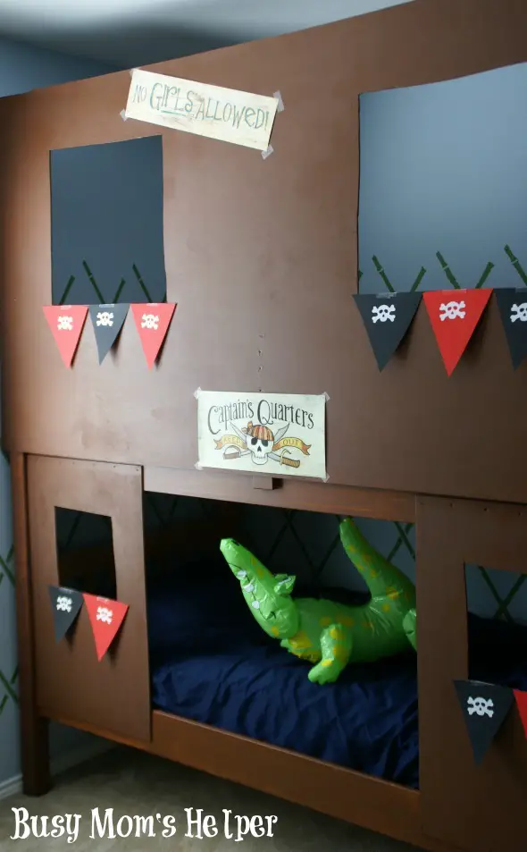 Pirate Bedroom Makeover / by www.BusyMomsHelper.com #pirate #bedroom #boysroom