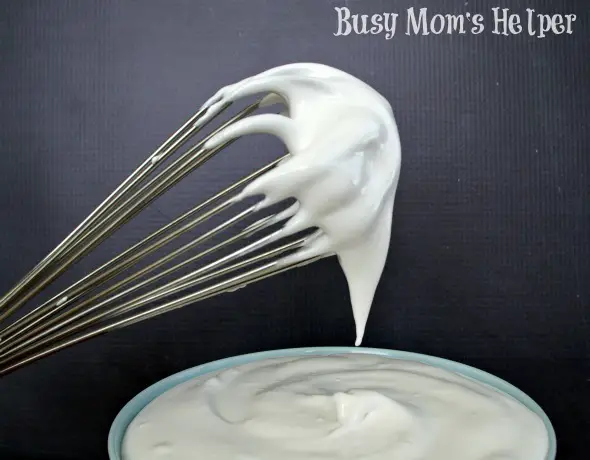 Homemade Marshmallow Cream / by Busy Mom's Helper #Marshmallow #Frosting