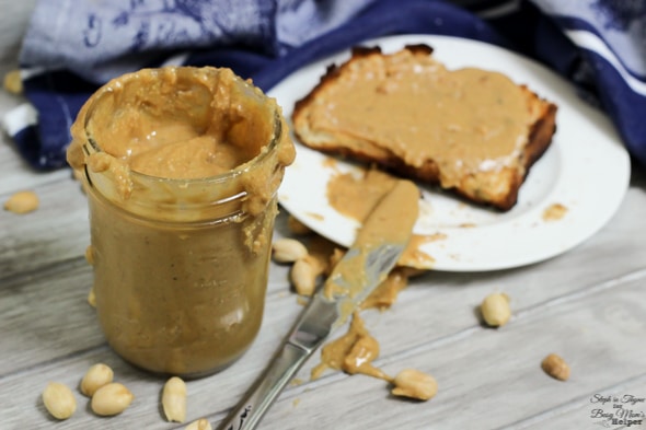 Creamy Maple Cardamom Peanut Butter l Steph in Thyme for Busy Mom's Helper