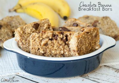 Low Calorie Chocolate Banana Breakfast Bars / by Carrie Elle
