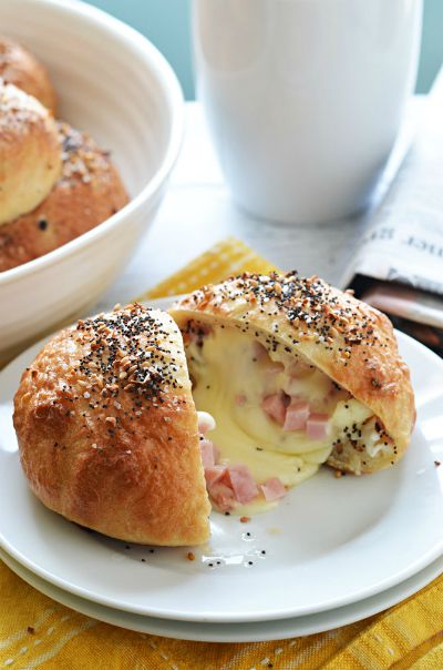 Freezer Friendly Everything Bagel Bombs / by Host the Toast / Round up on Carrie Elle