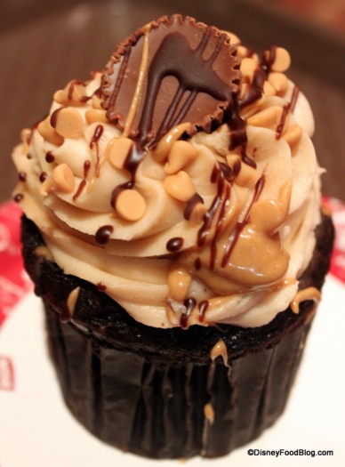 Main Street Bakery Peanut Butter Cup Cupcake / by Disney Food Blog / Round up by Busy Mom's Helper