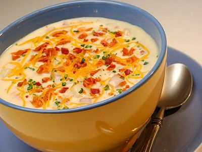 Carnation Cafe Loaded Baked Potato Soup / from Disney Insider / Round up by Busy Mom's Helper
