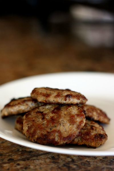 Homemade Sausage Patties / Happy Money Saver / Round up on Carrie Elle
