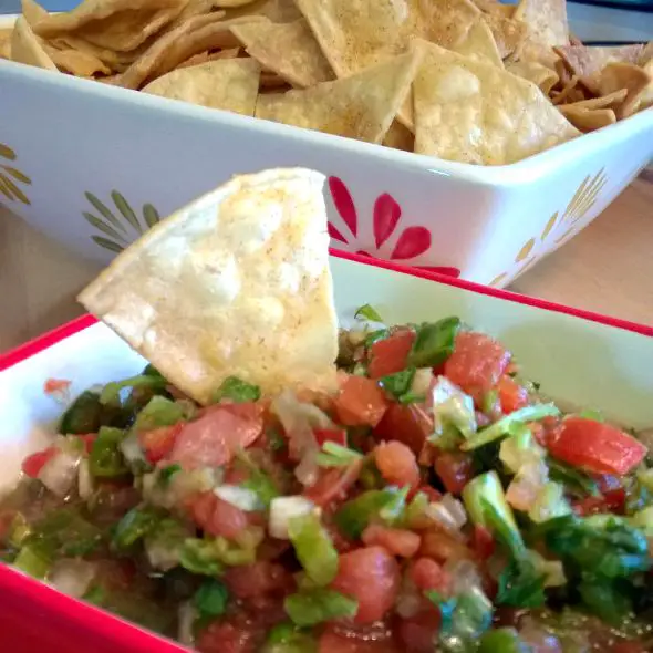 Fresh Salsa and Homemade Chips by Nikki Christiansen for Busy Mom's Helper