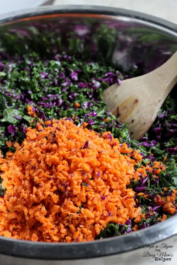 Hearty and healthy kale, cabbage and carrot slaw with a tangy vinaigrette. The perfect slaw for fall l Steph in Thyme for Busy Mom's Helper