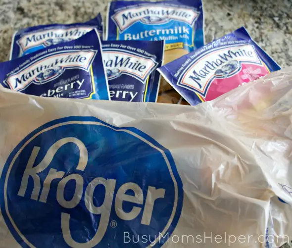 Tips for Cooking When You Don't Have Time / by Busy Mom's Helper #CMAawards #Ad 