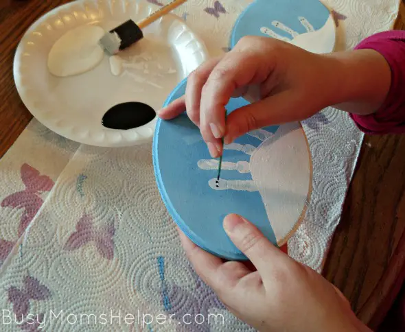 Snowman Fingerprint Craft and Gift / by Busy Mom's Helper for Craft Lightning
