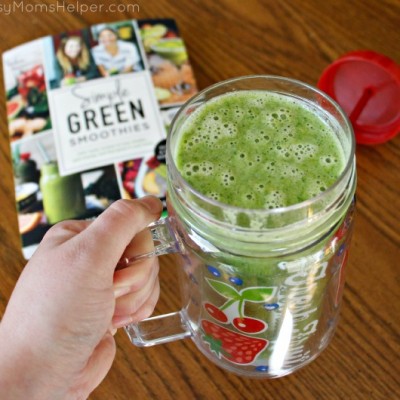 Help with Green Smoothies / review by BusyMomsHelper.com / Simple Green Smoothies Book #sponsored