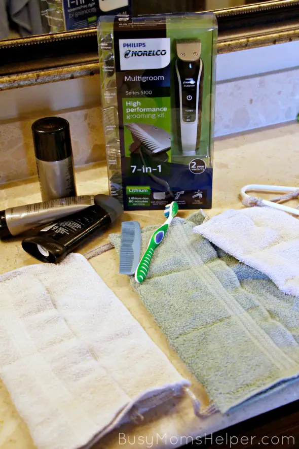 DIY Shaving Caddy / Date Night Gift Basket for Hubby / by BusyMomsHelper.com #GiftofPhilips #ad