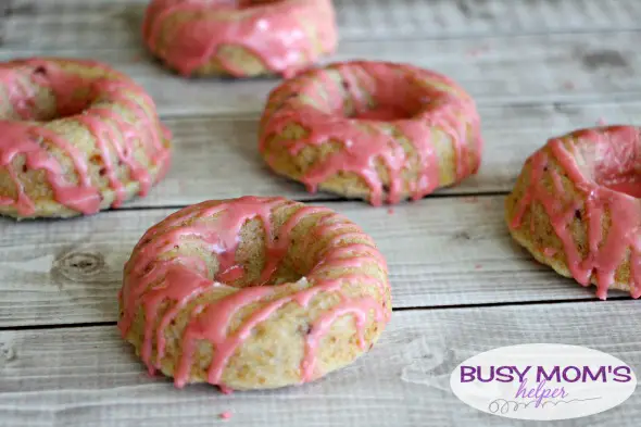 Strawberry LemonadeDoughnuts / by BusyMomsHelper.com #ad #cookingwithGerber / Strawberry Lemonade Donuts