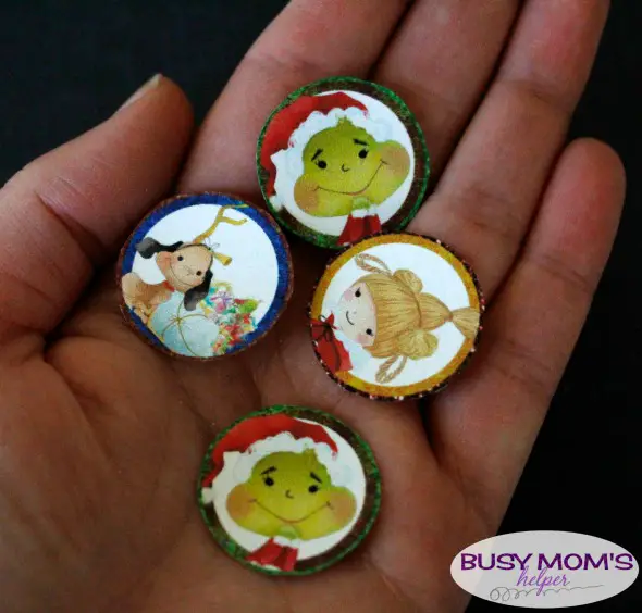 Bottle Cap Grinch Ornament Printables / a fun Grinch-themed holiday craft!