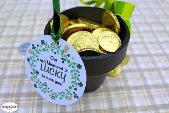 Saint Patrick's Day neighbor gift + free printable tag "Our neighborhood is lucky to have you!"