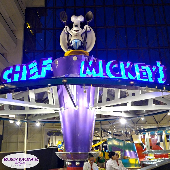 Chef Mickey's Breakfast at Walt Disney World