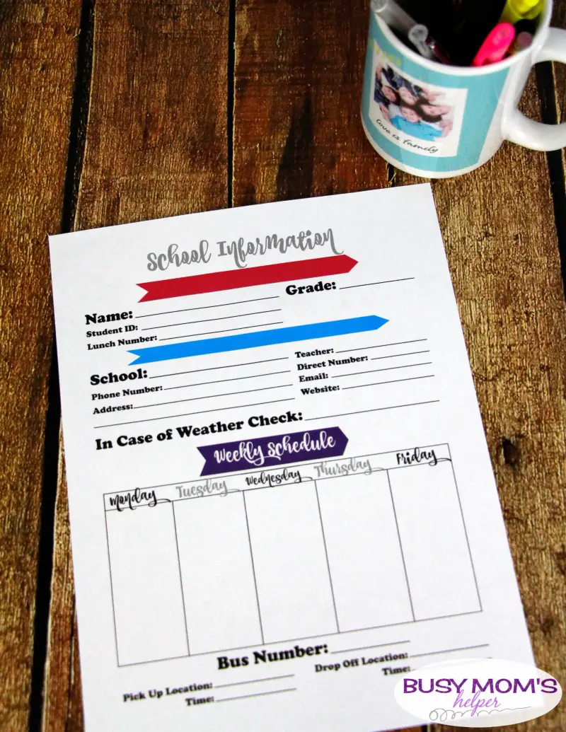 Family Home Binder Printables - keep all your family's important information in one, simple place with this helpful printable pack perfect for busy moms! There's pages for emergency contacts & plans, birthdays, medical and school information, budgets, weekly tasks and to do lists, menu and shopping lists, babysitter sheet & more! #printable #homebinder #familybinder #busymoms #homemanagement