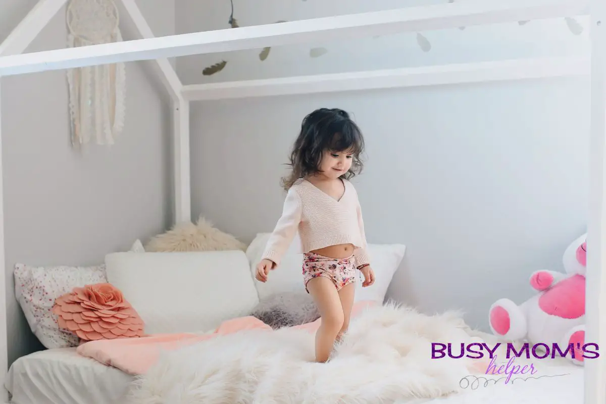 When To Transition From Crib To Bed For Your Child?